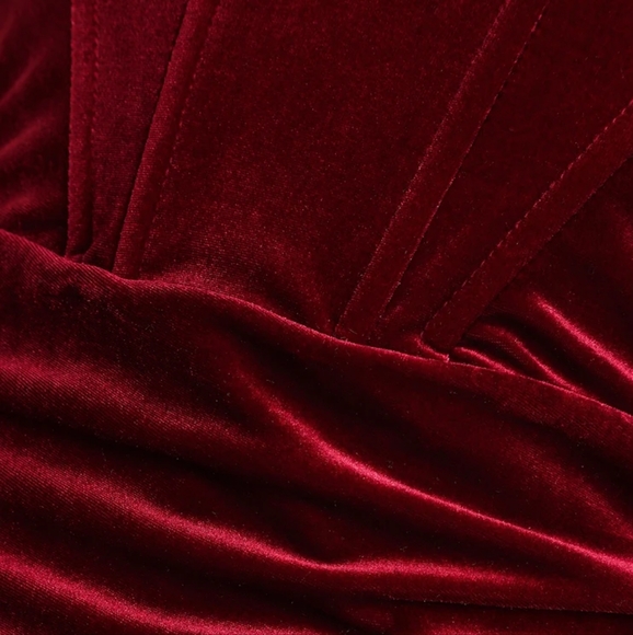 Lulu's Glamorous Celebrations Wine Red Velvet Strapless Tulip Dress NWOT - Picture 7 of 13